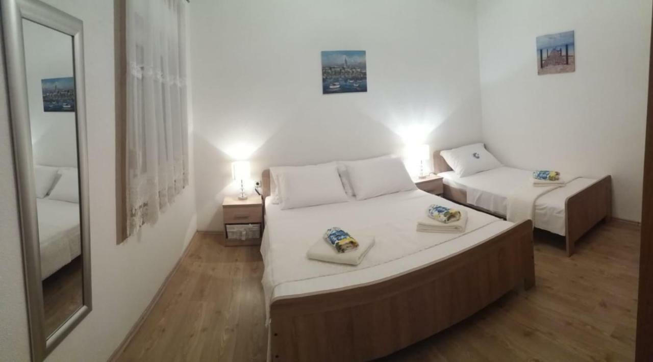 Apartment Nehaj Kaštela Buitenkant foto